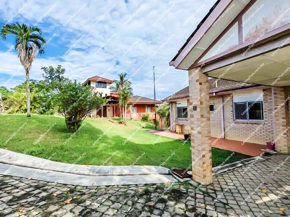 [Gated & Guarded Living] Bungalow [10 minutes to Proton City, 15 minutes to Tanjung Malim Town, UPSI]