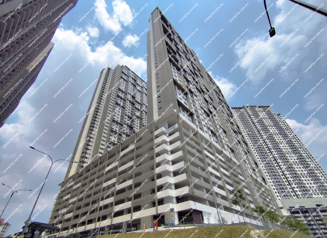 [5 min to Serdang Raya Utara MRT Station] Apartment [9 min to Pavilion Bukit Jalil]