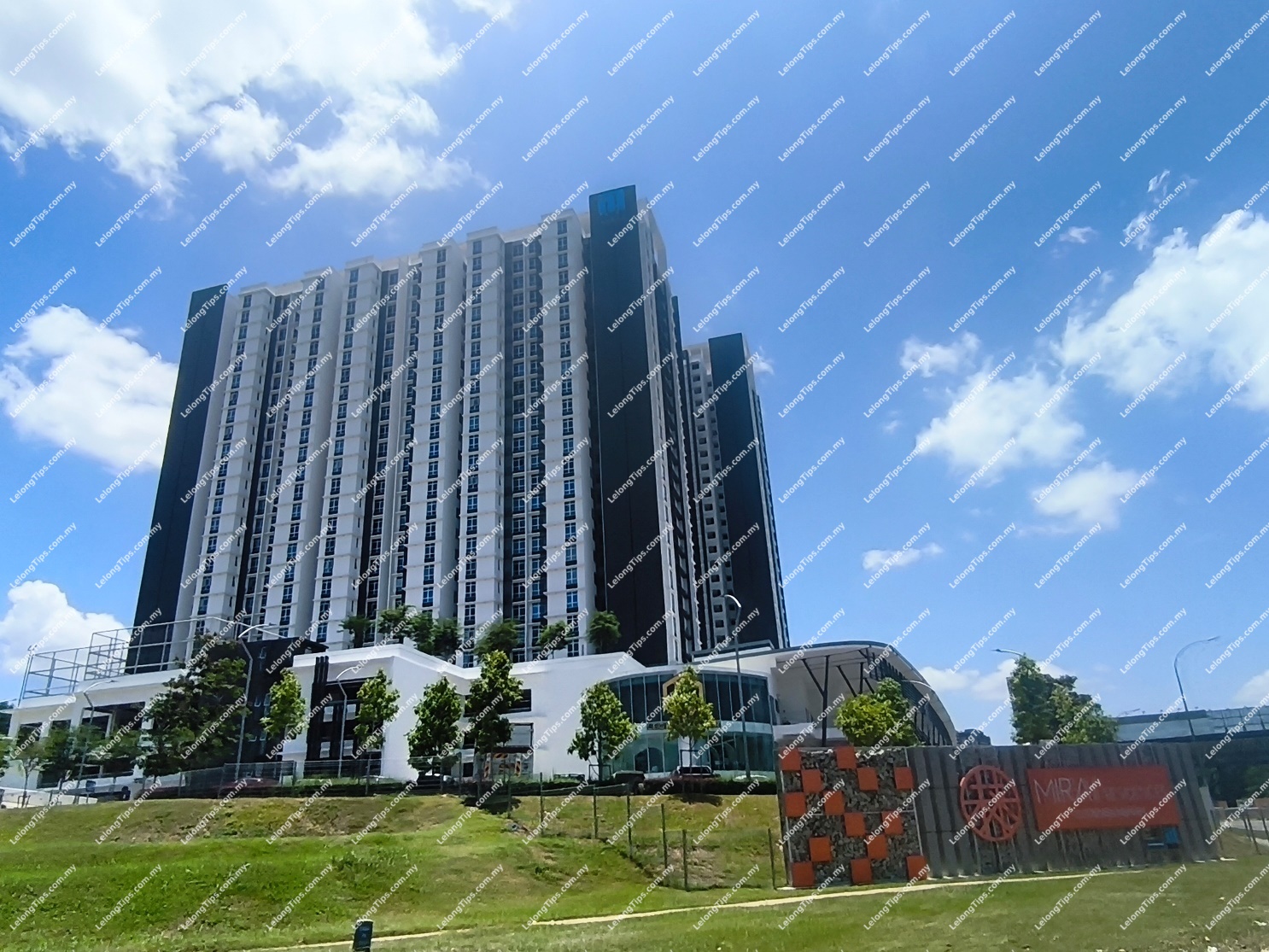 Service Apartment