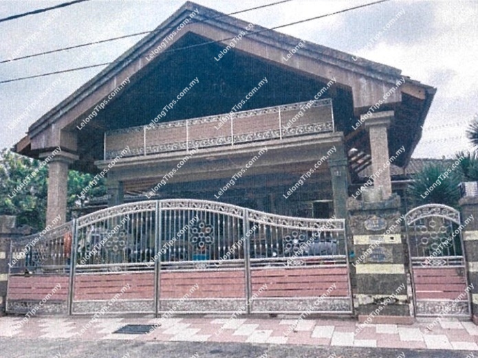 1 Storey Semi Detached House