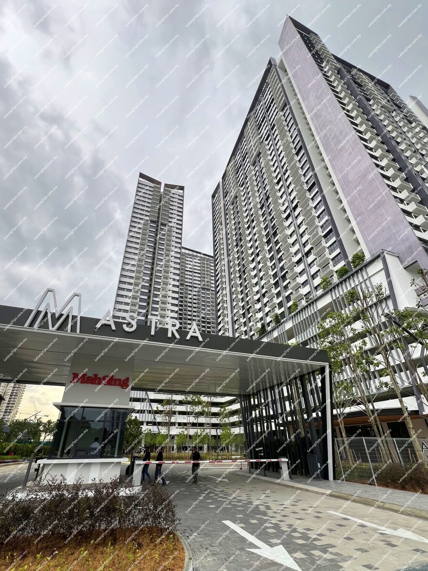 Service Apartment