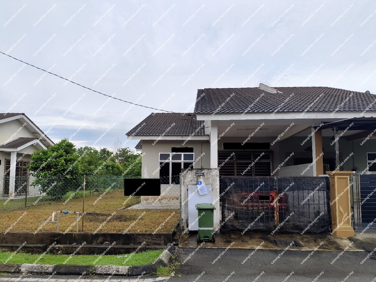 1 Storey Semi Detached House