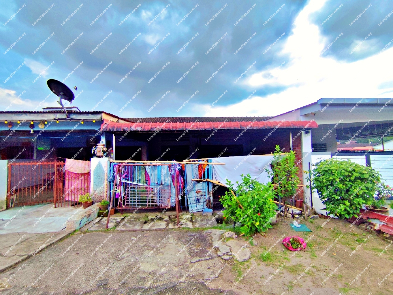 1 Storey Terrace House