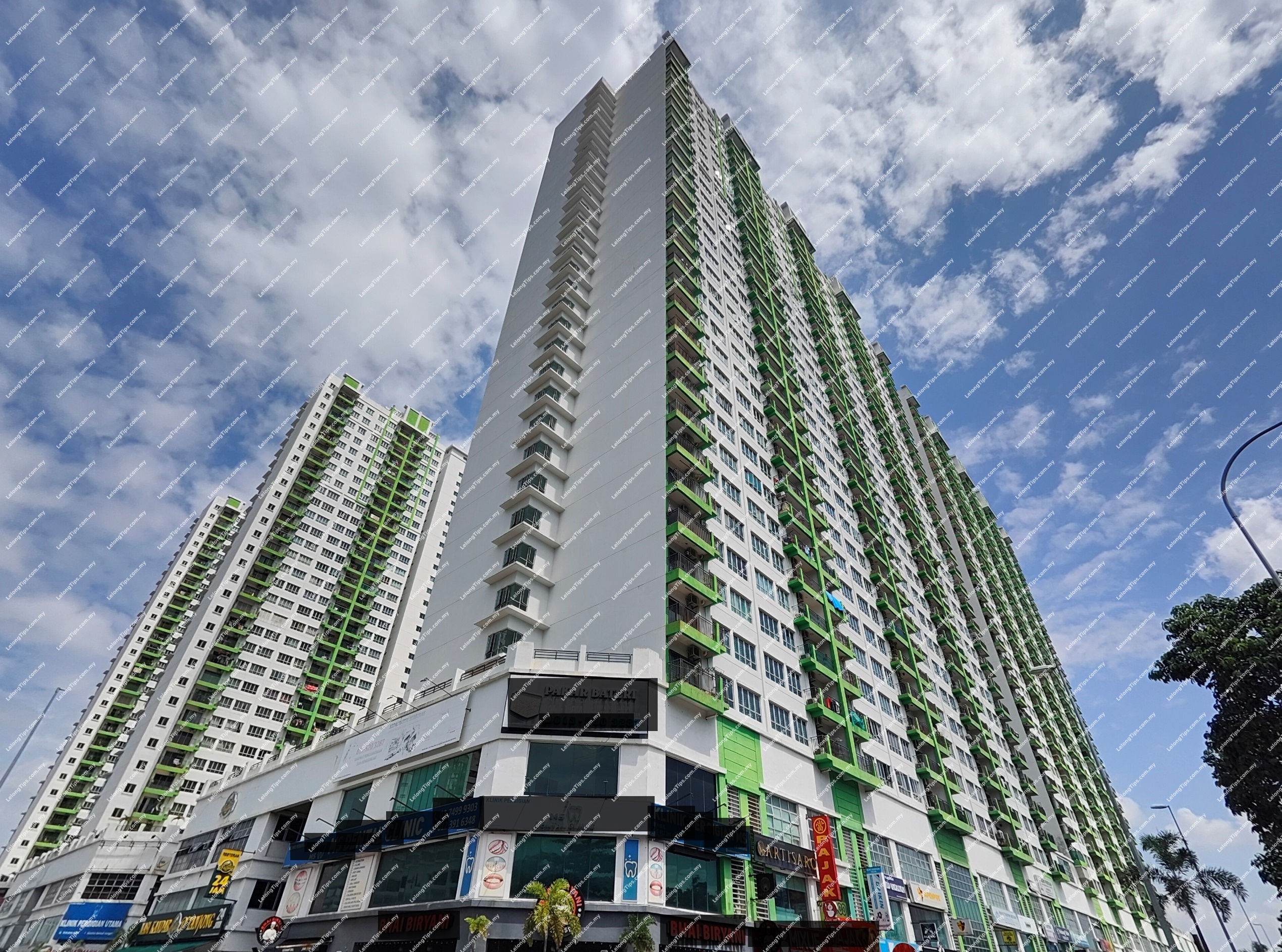 [6 min to Muhibbah LRT Station] Service Apartment [10 min to Pearl Point Shopping Mall]