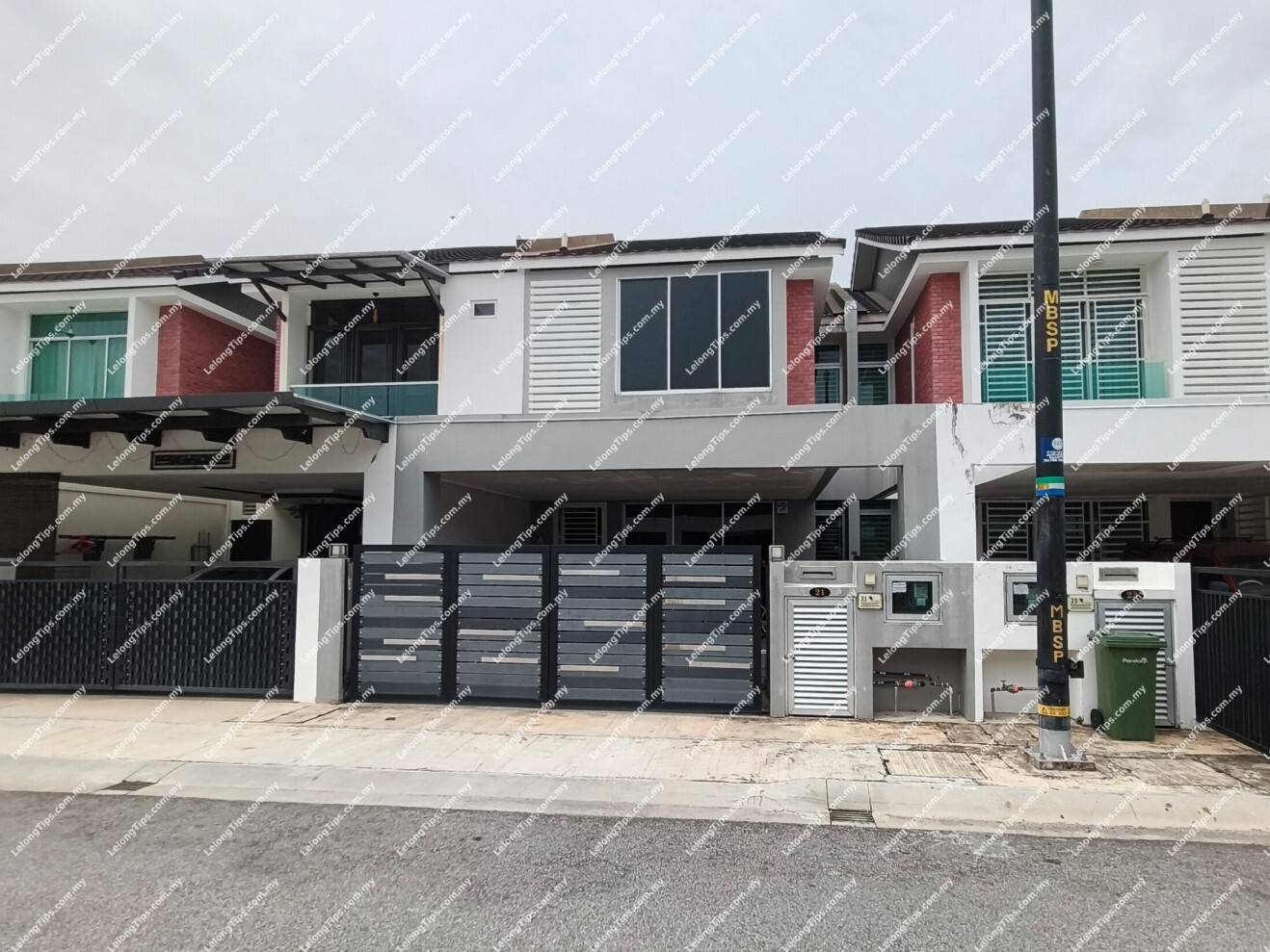 2 Storey Terrace House