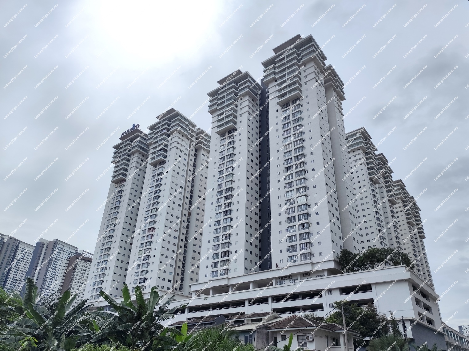 Service Apartment