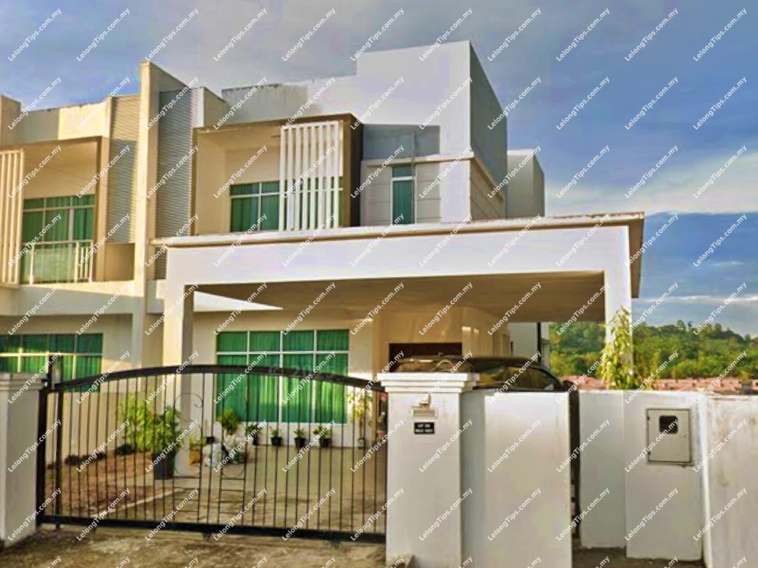 2.5 Storey Semi Detached House