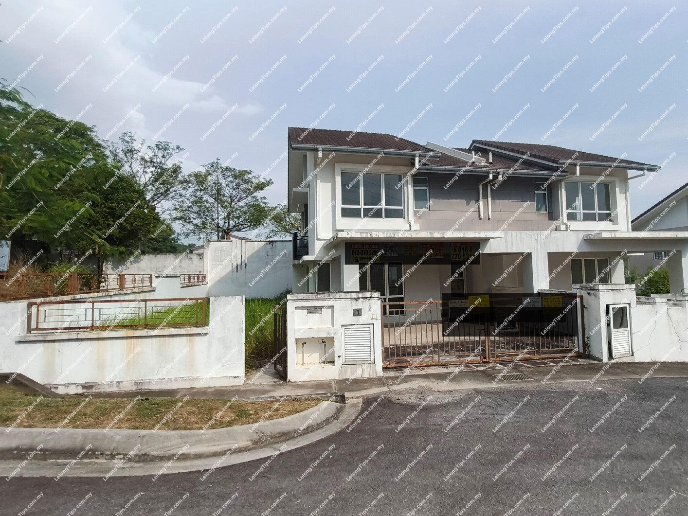 2 Storey Semi Detached House