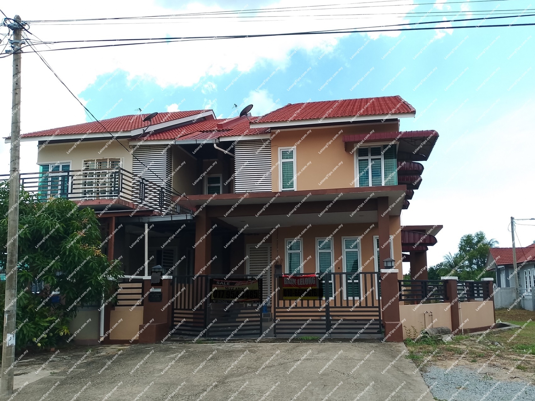 2 Storey Semi Detached House