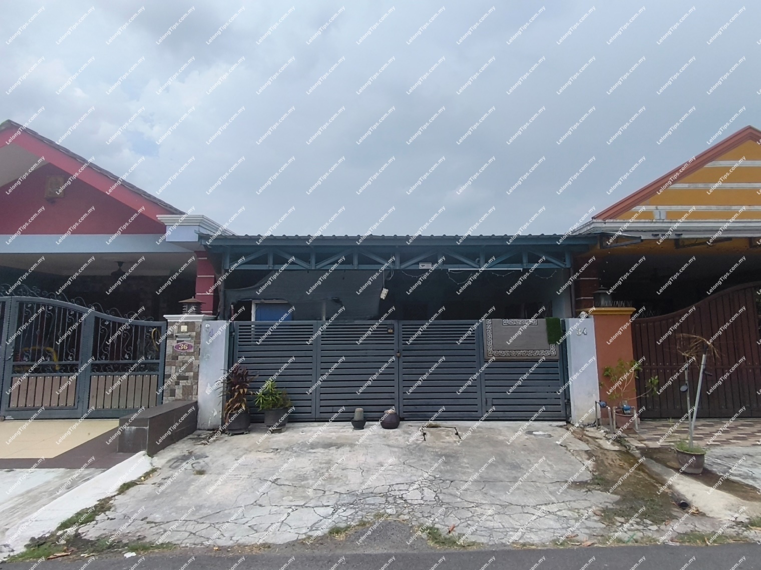 1 Storey Terrace House