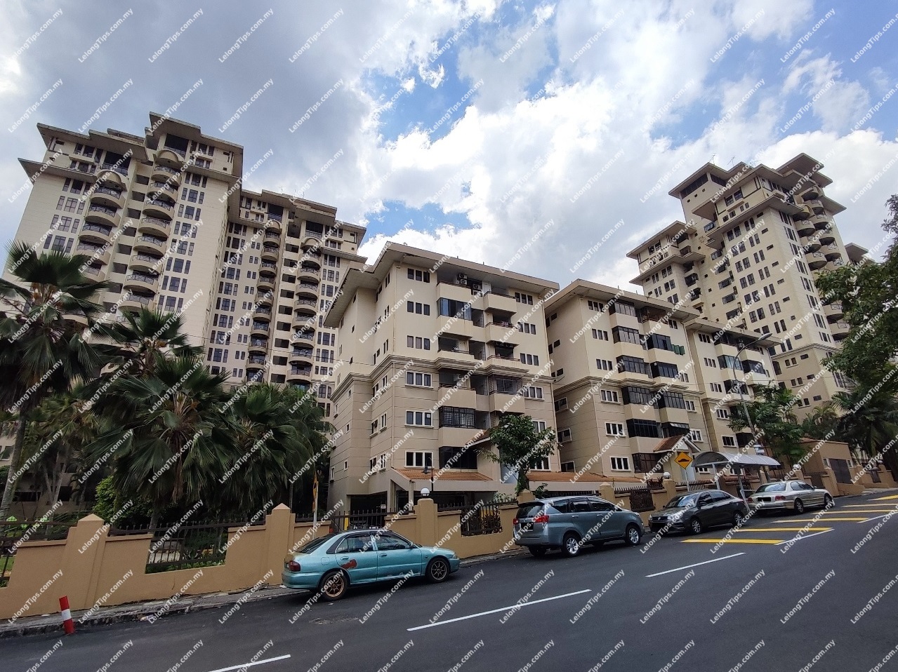 Desa Villa Condominium 