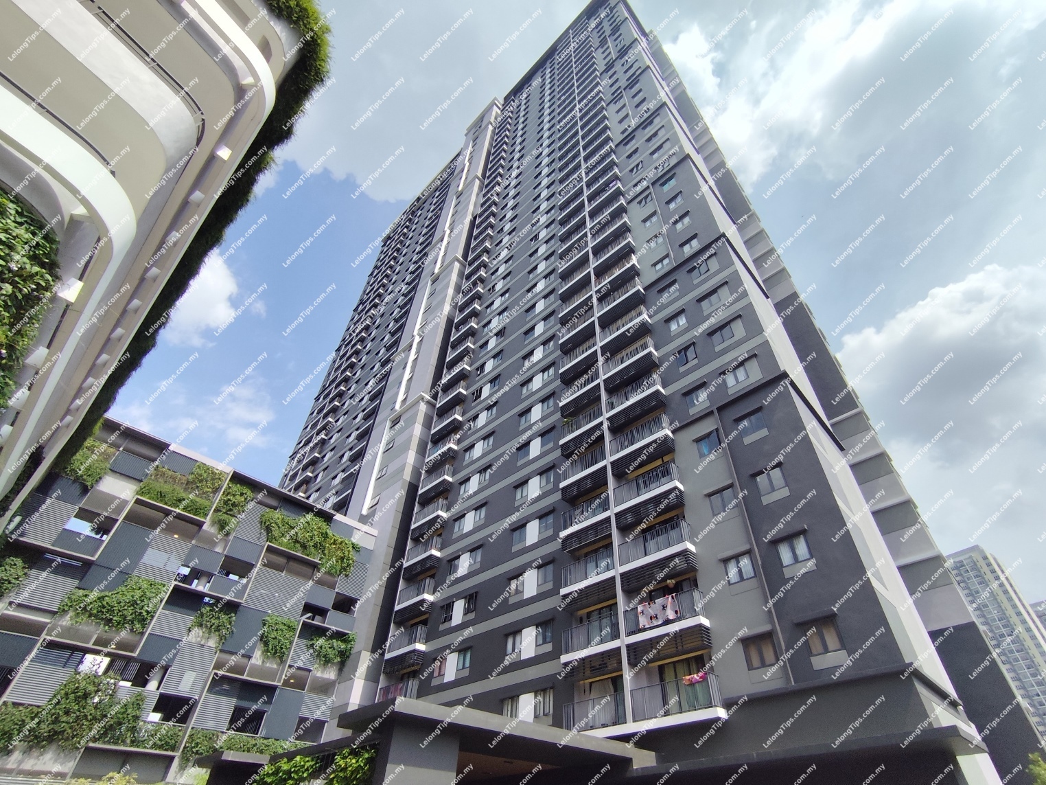 Service Apartment
