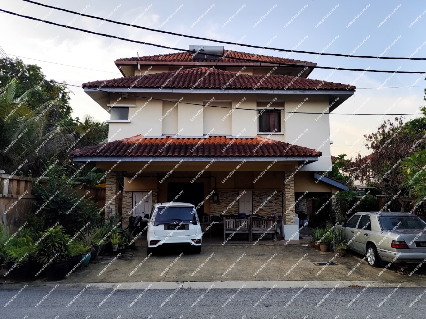 2.5 Storey Detached House