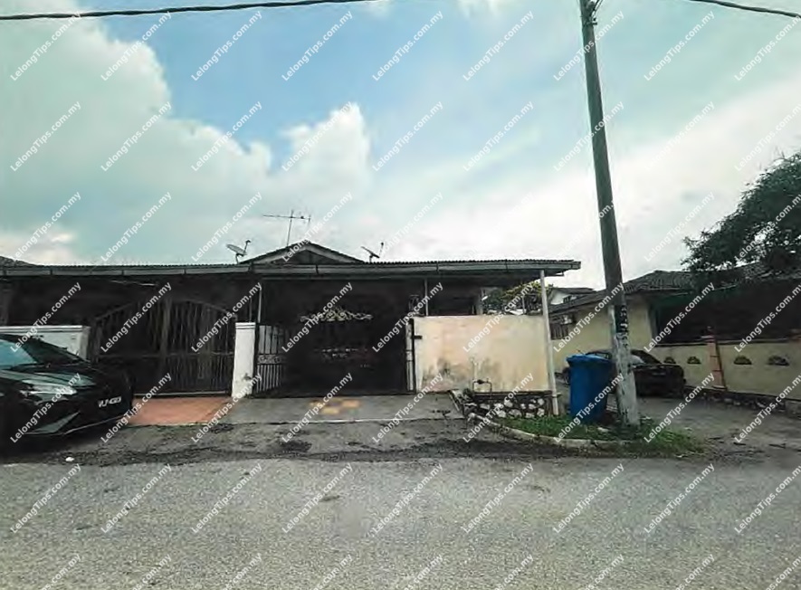 1 Storey Terrace House