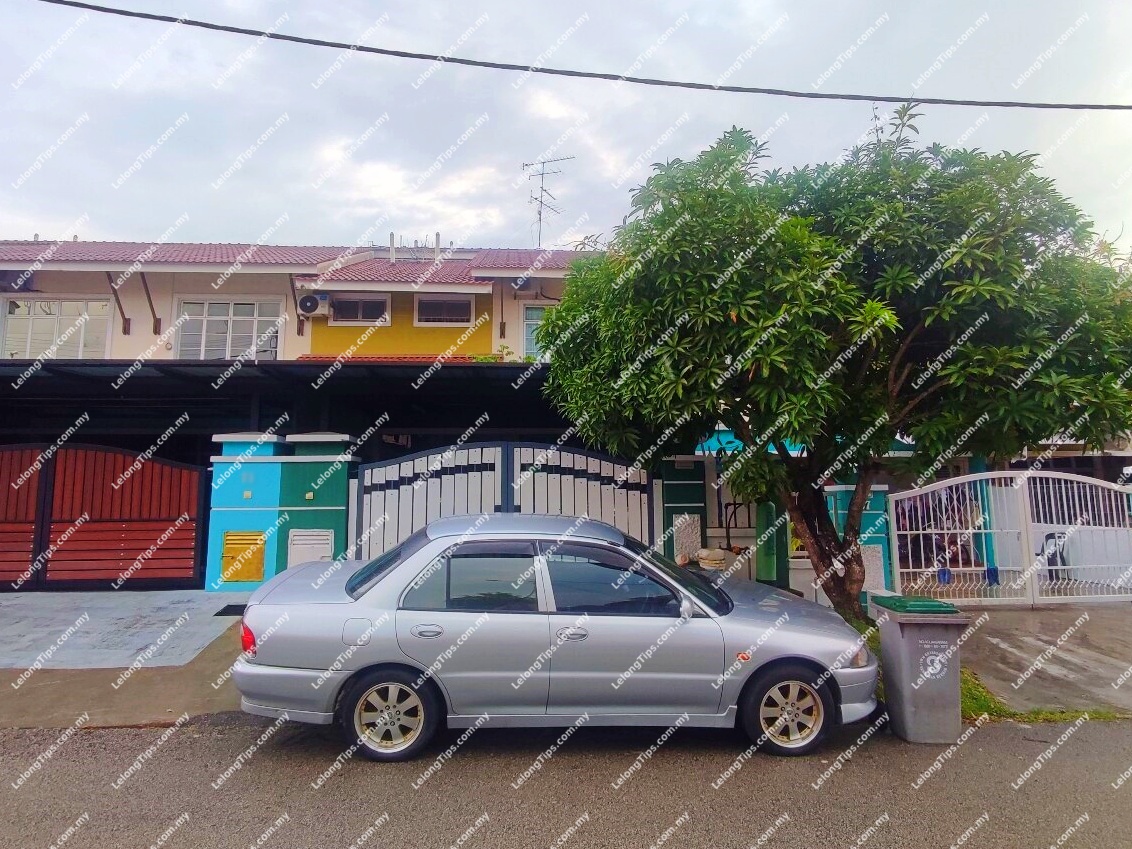 2 Storey Terrace House