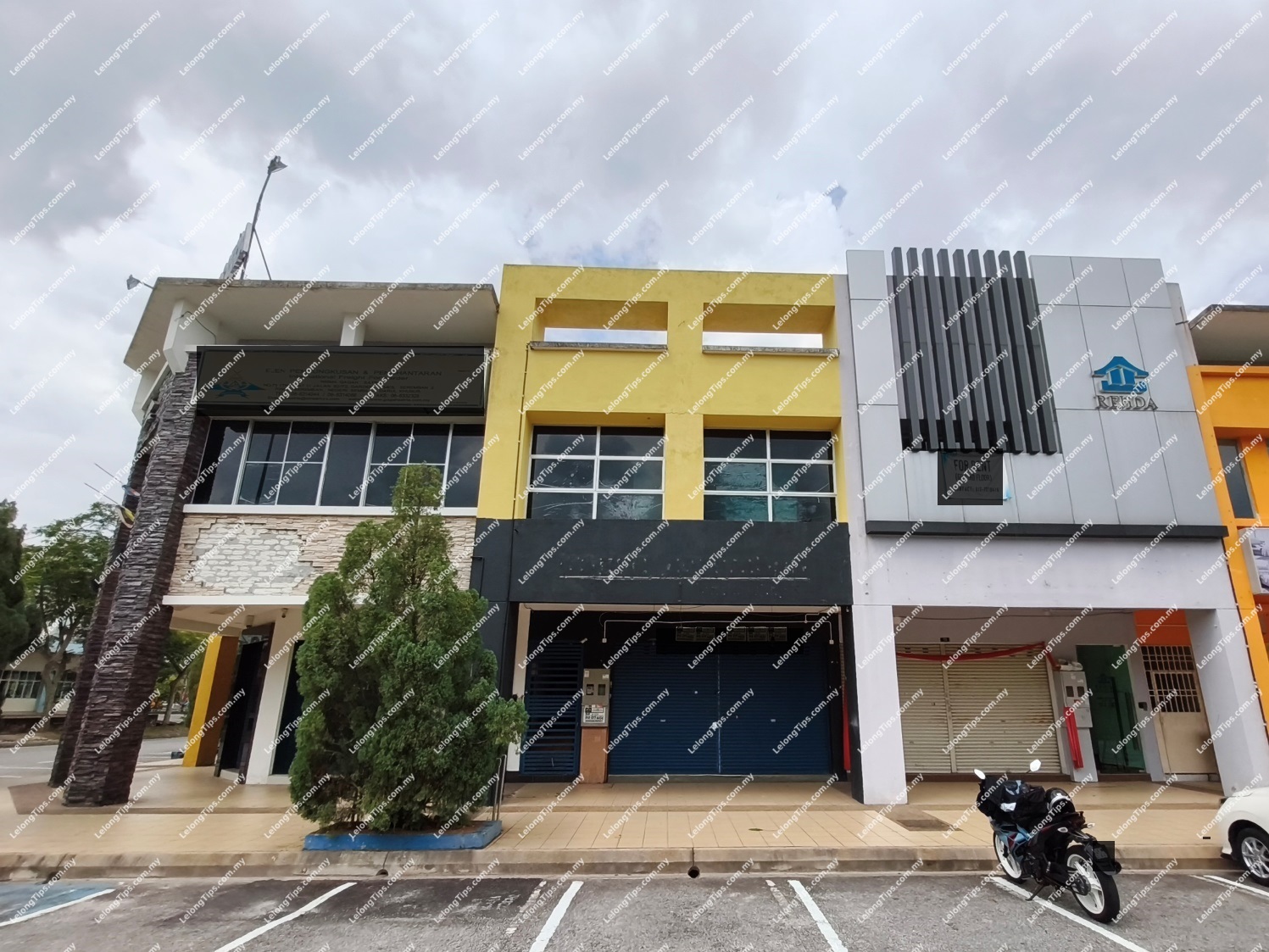 2 Storey Terrace Shop Office