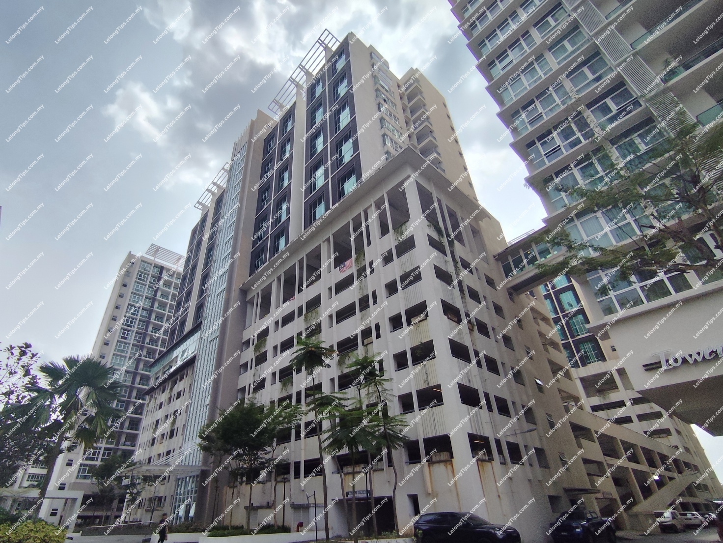 Service Apartment