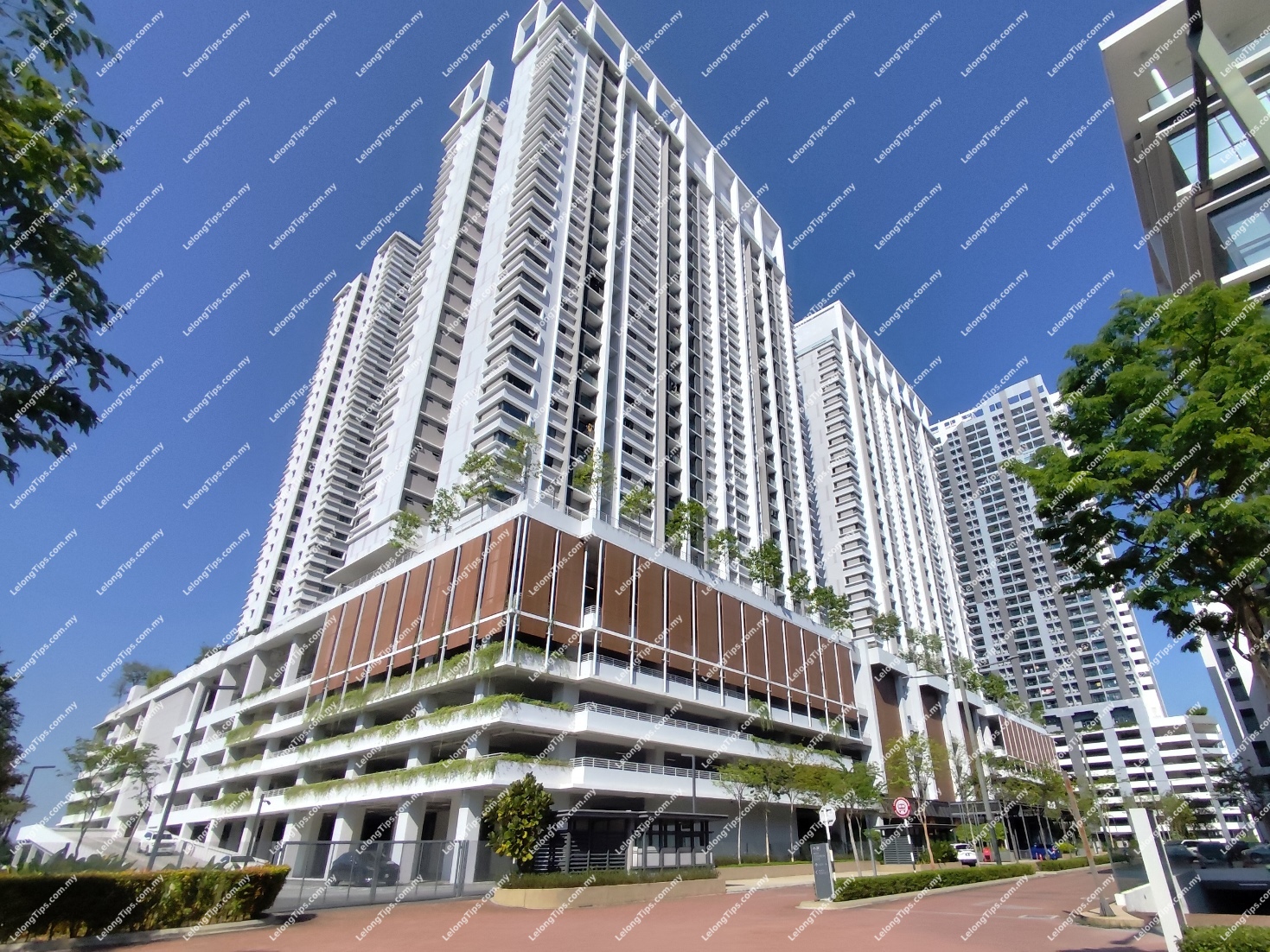 Service Apartment