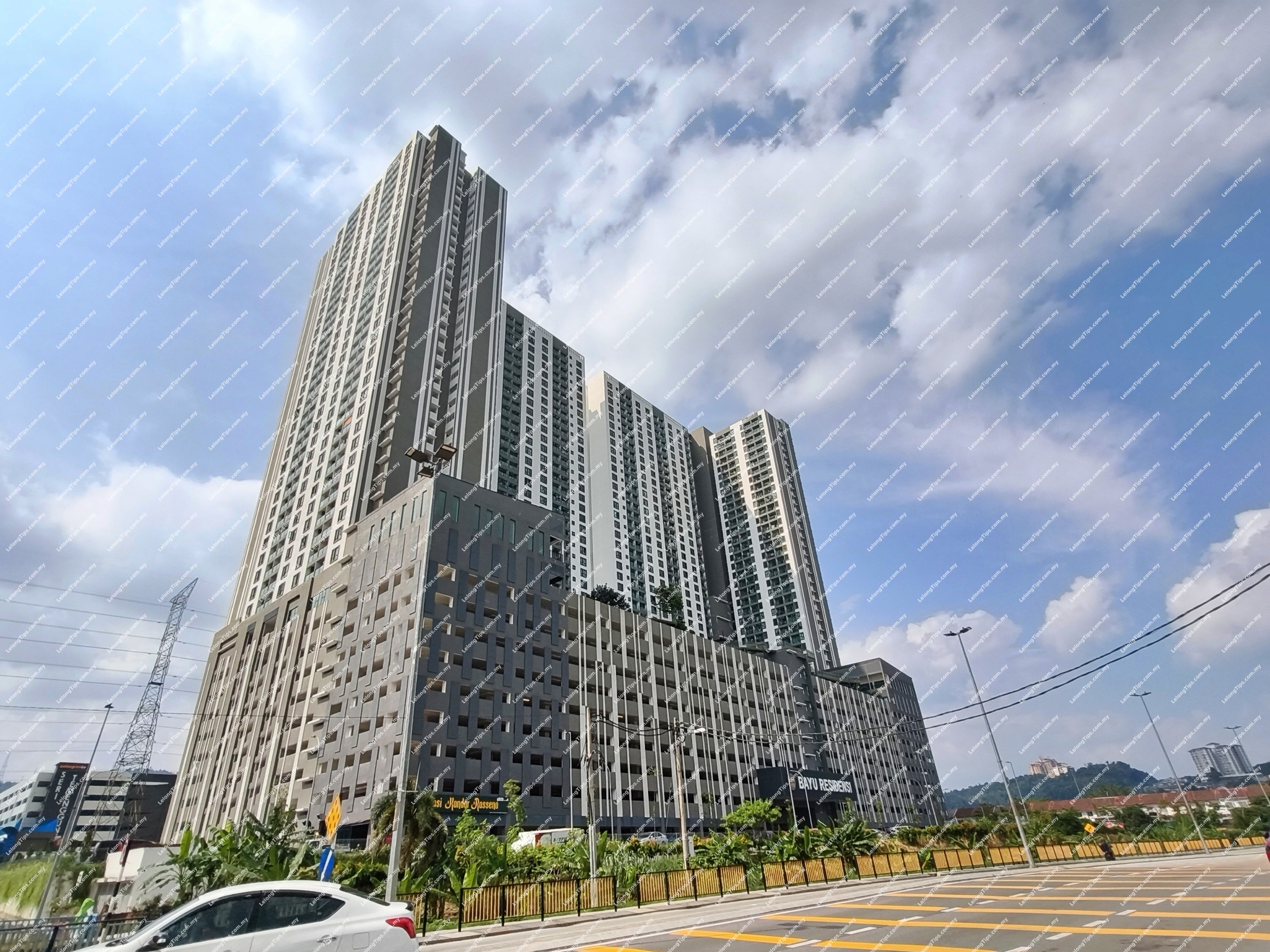 Service Apartment