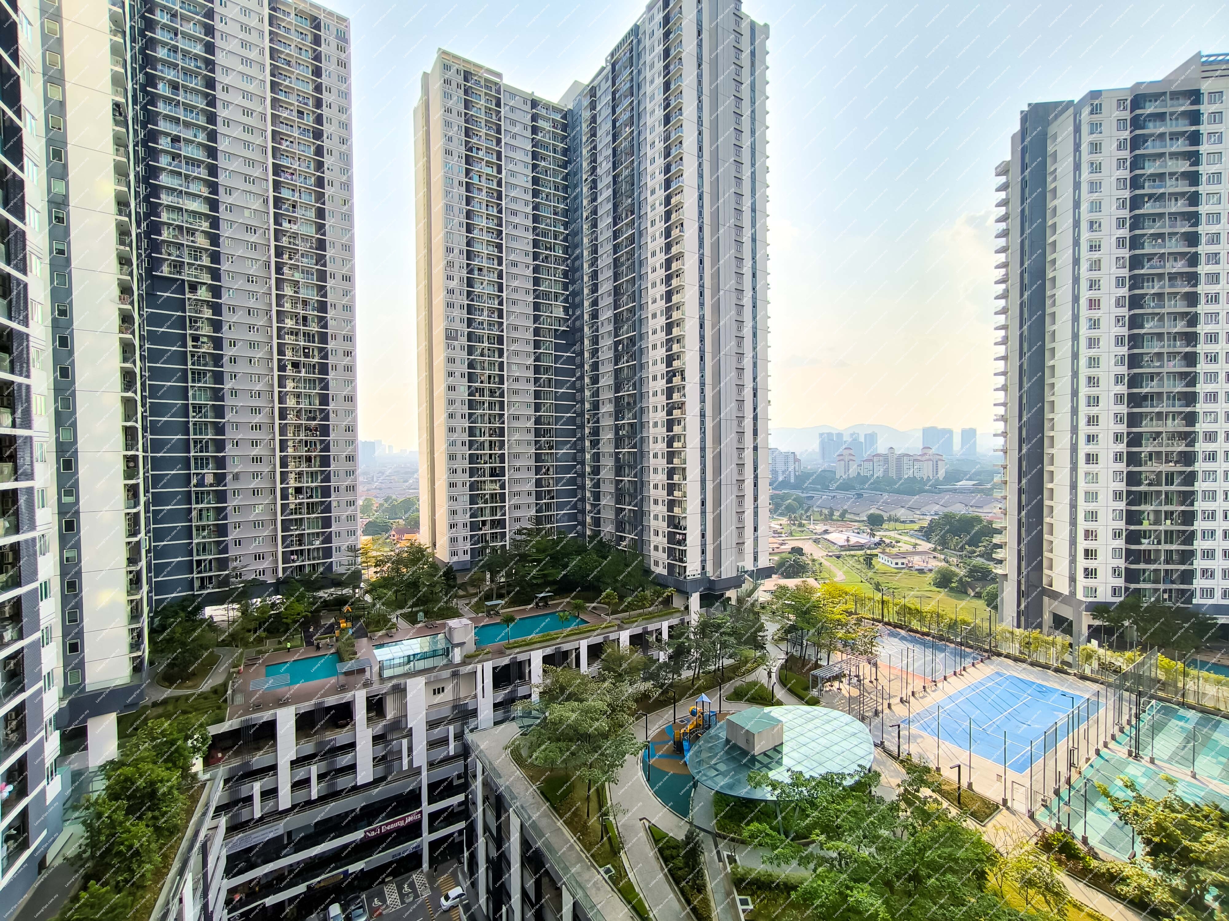 [Well-maintained unit, Near lift access] Apartment [8 min to Sentul Timur LRT Station]