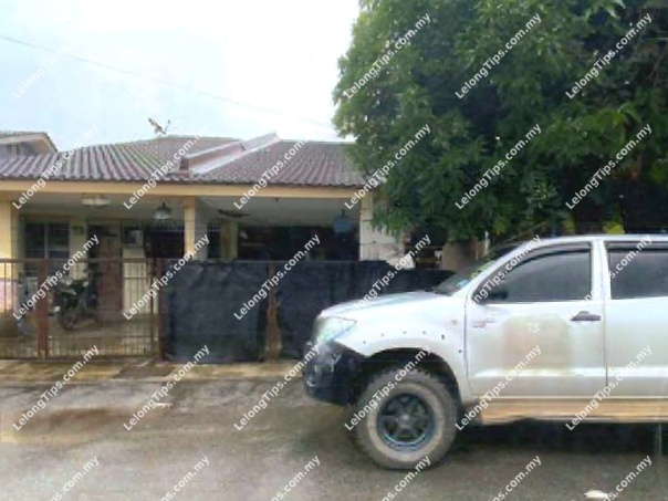1 Storey Terrace House