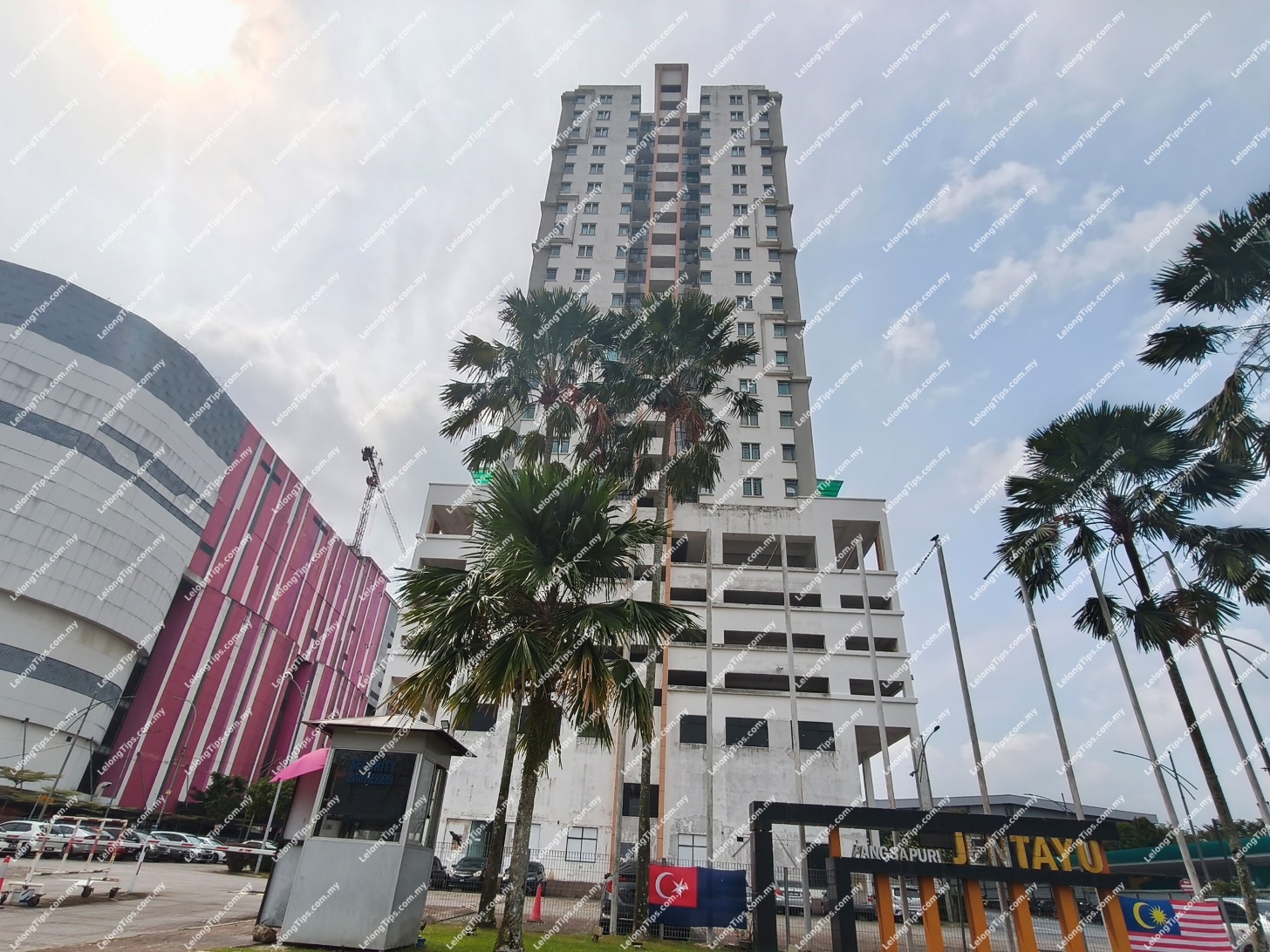 Service Apartment