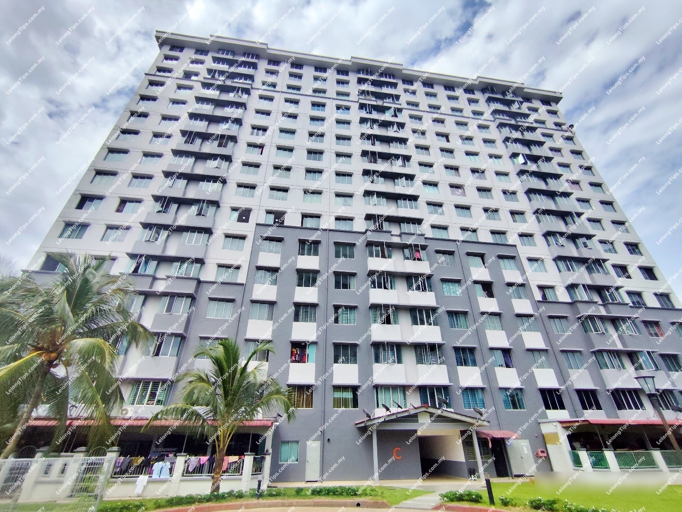 Service Apartment