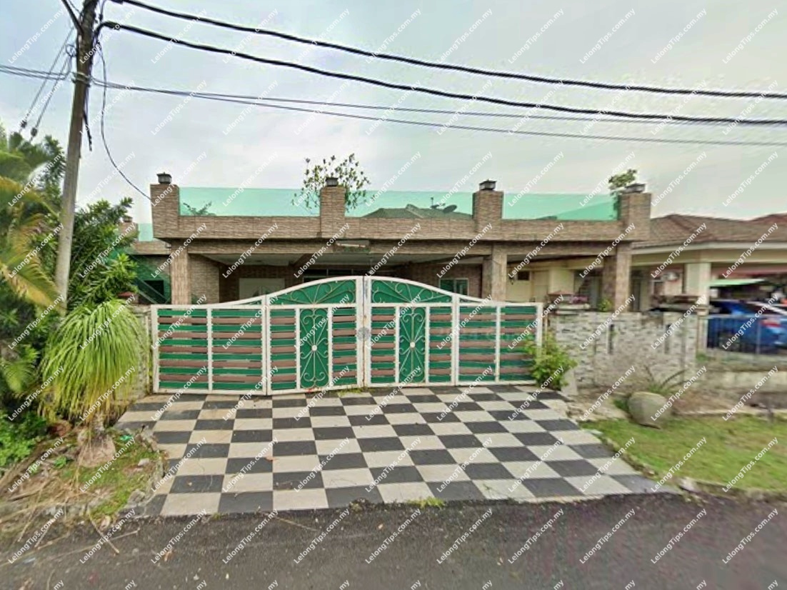 1 Storey Semi Detached House