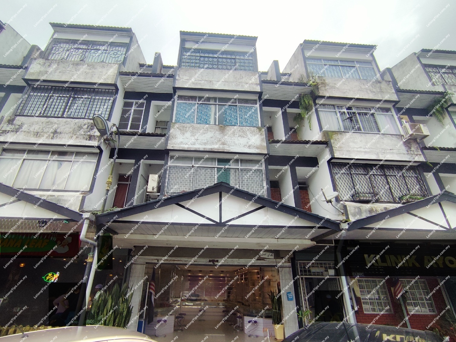 Shop Lot
