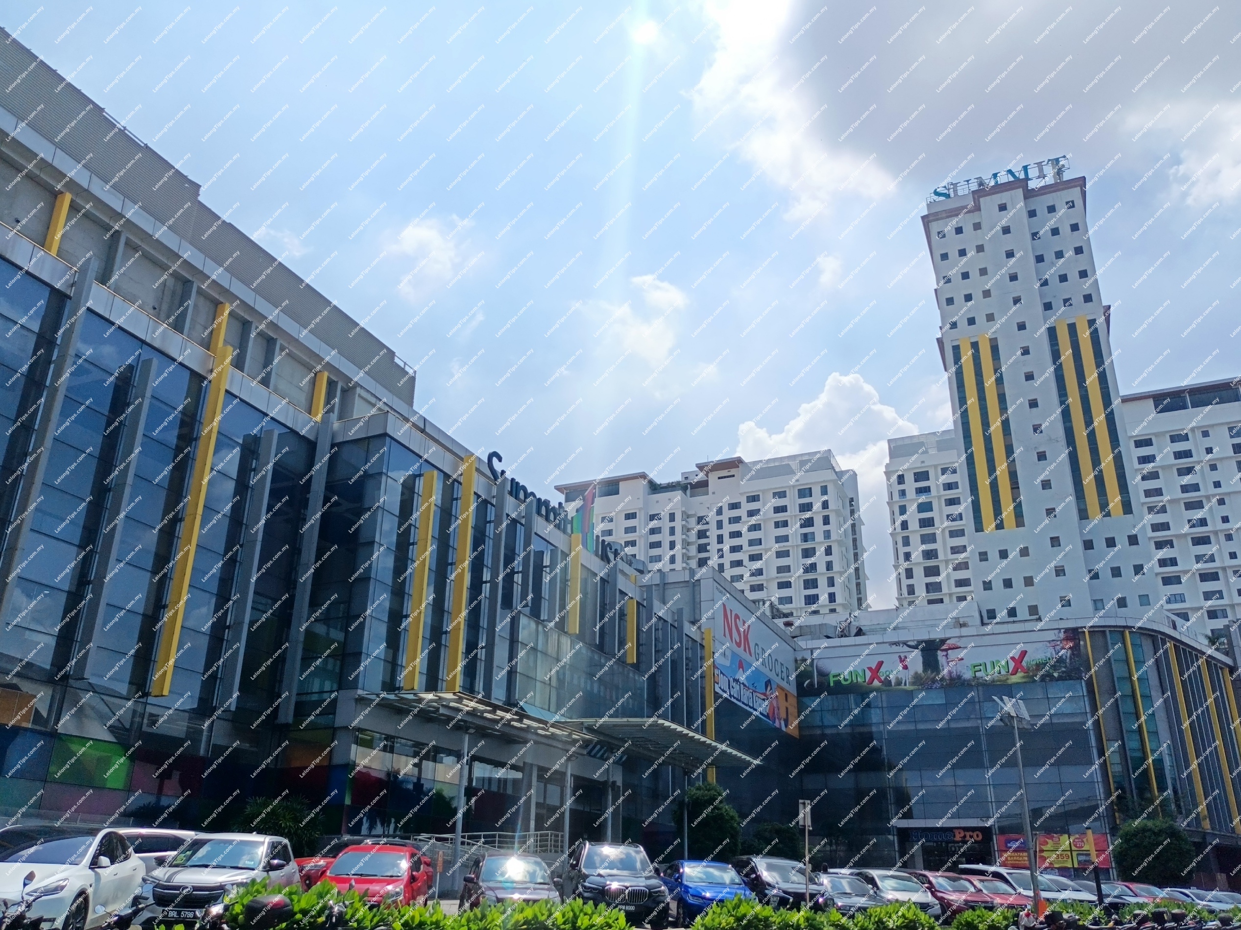 Retail Lot