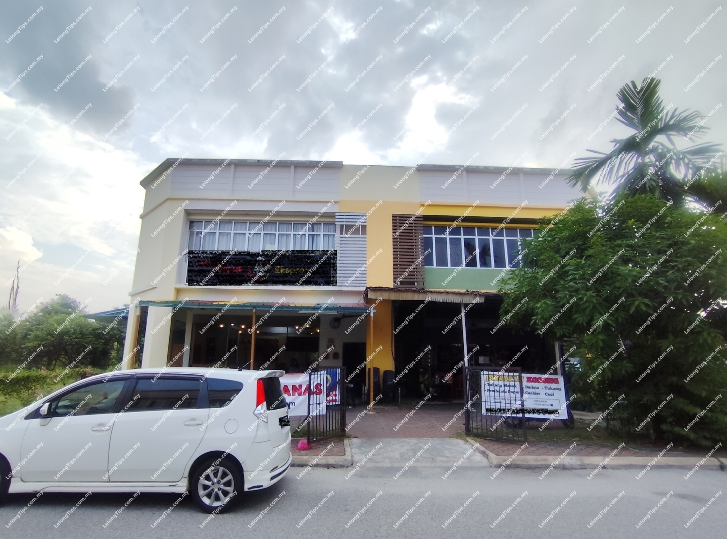 2 Storey Shop Office