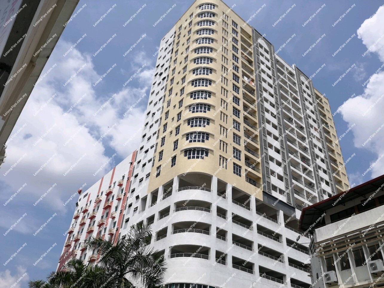 Service Apartment