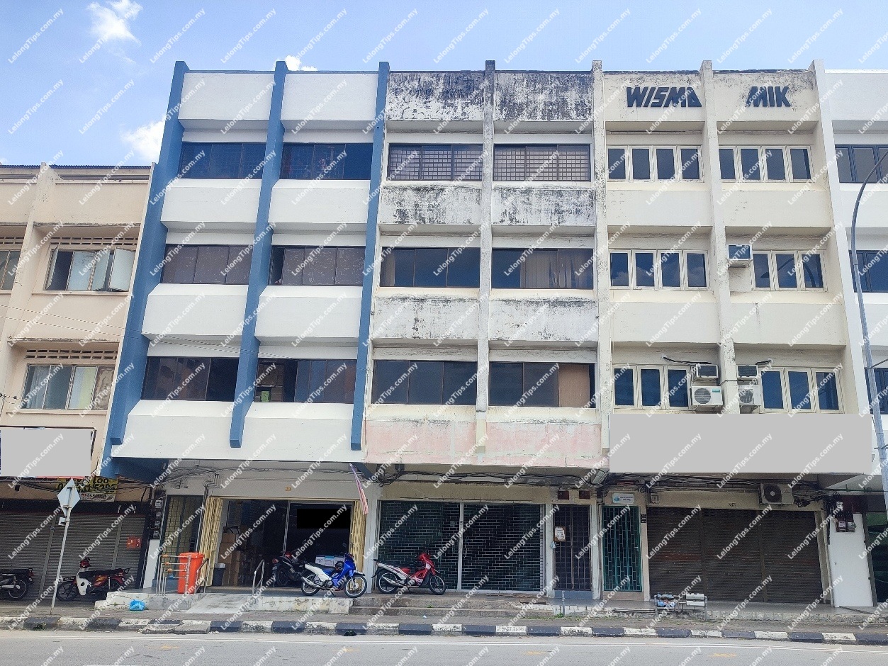 4 Storey Shop Office
