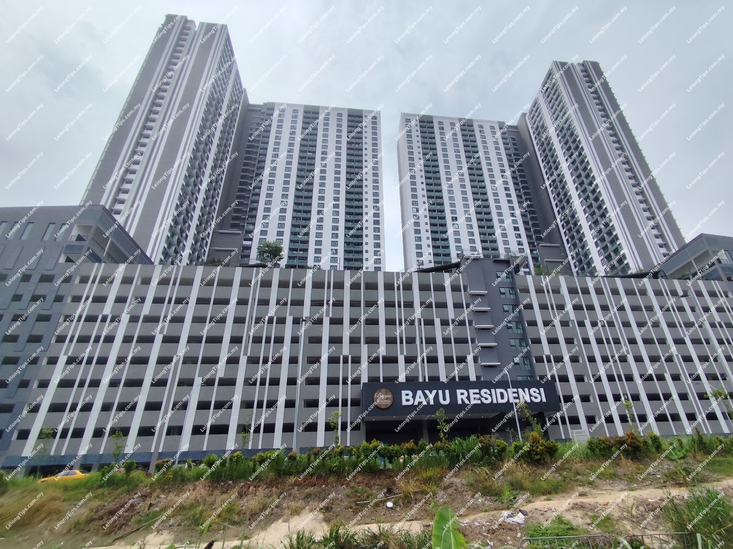 Service Apartment