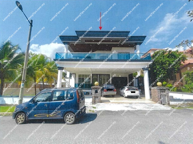 2 Storey Bungalow