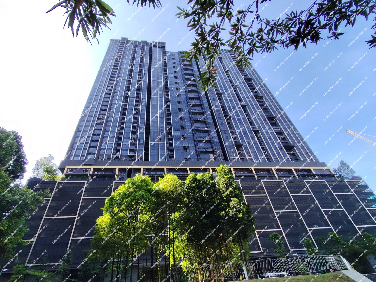 [6 min to AEON BiG Wangsa Maju] Service Apartment [7 min to Sri Rampai LRT Station – easy access to KLCC & city centre]