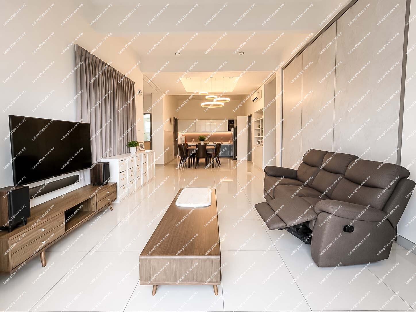 [Spacious Landed Living; Ideal for Family Living] 3 Storey Courtyard Villa [10 mins to IOI City Mall Putrajaya, Easy access via MEX, SILK, and LDP]