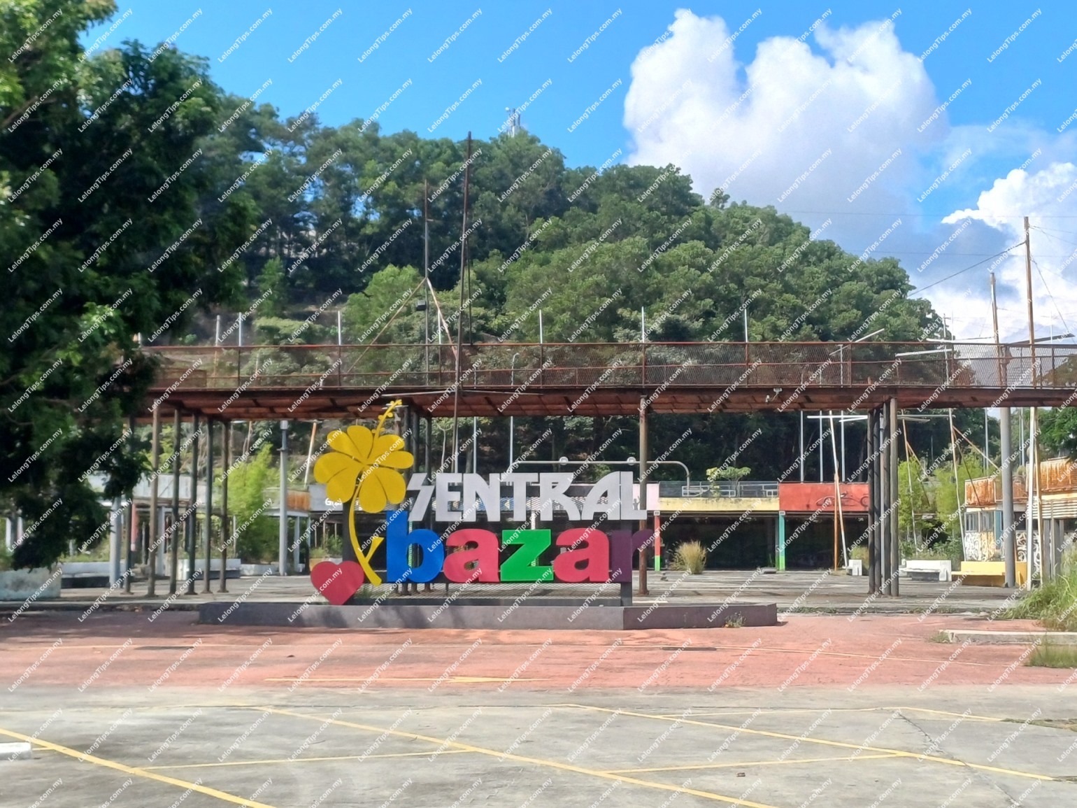 Retail Lot