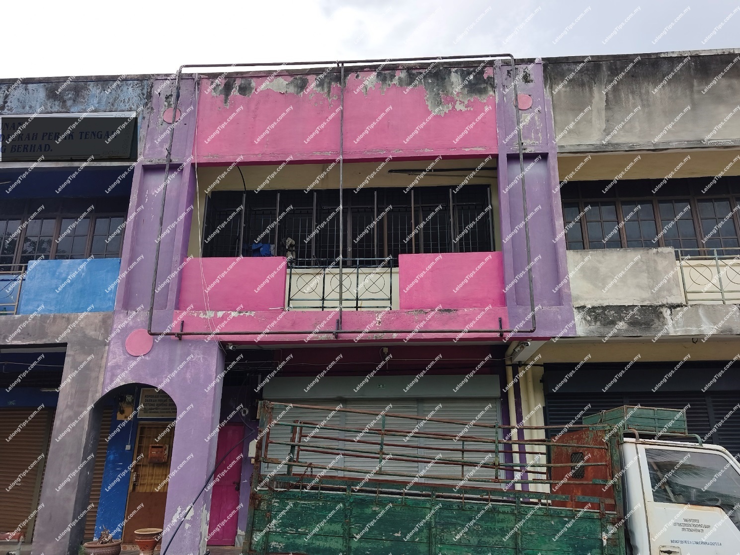 2 Storey Shop House