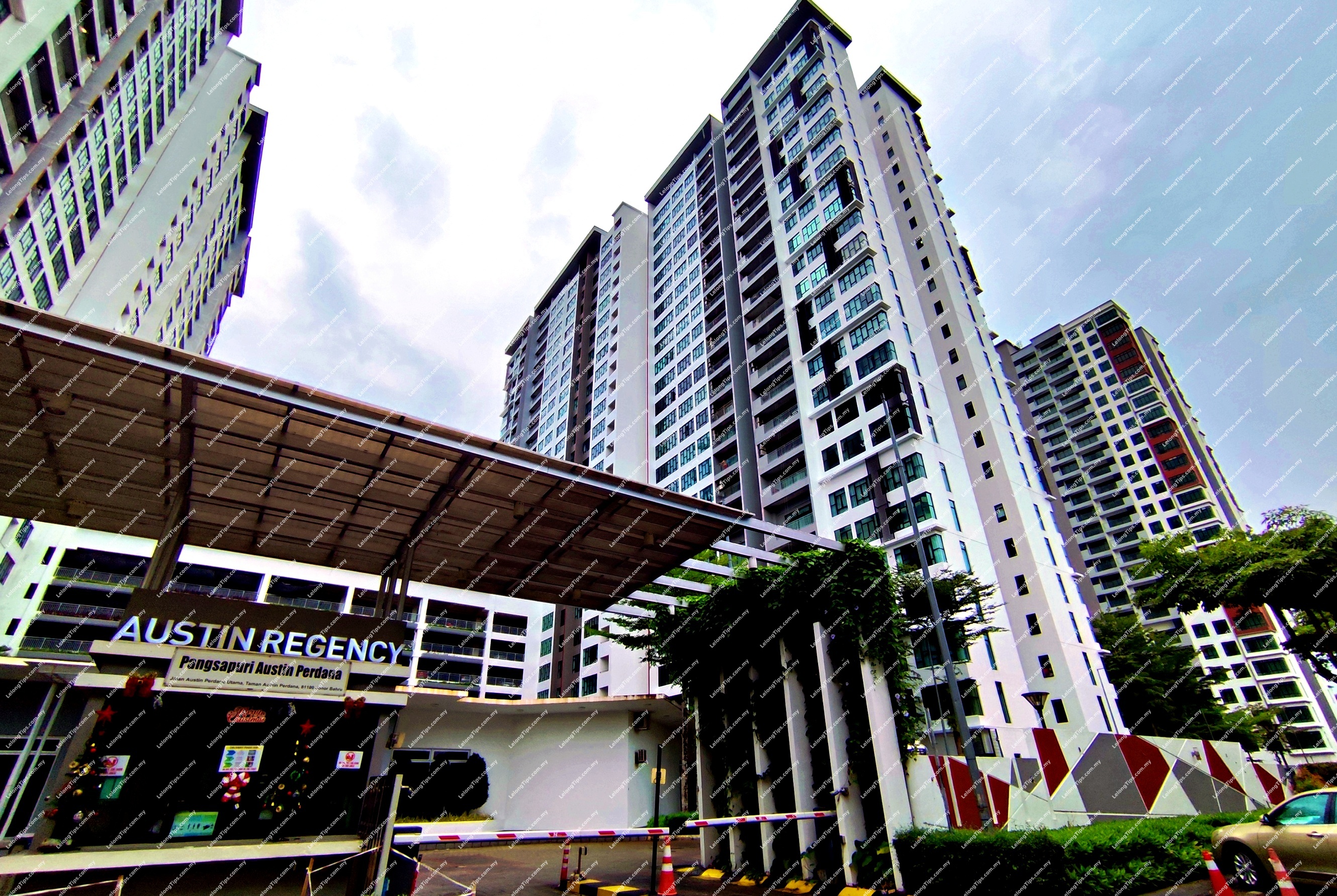 Service Apartment