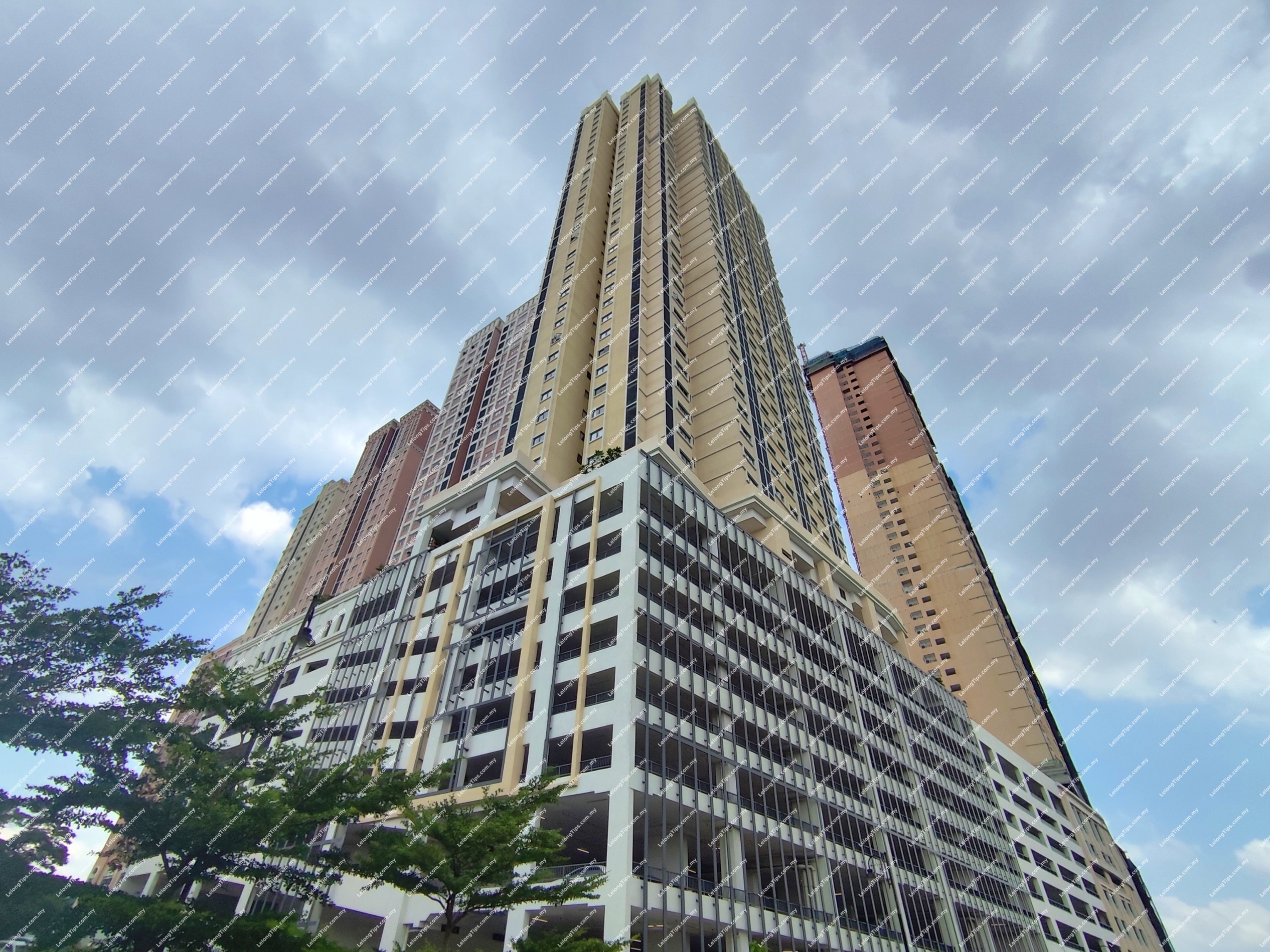 Service Apartment