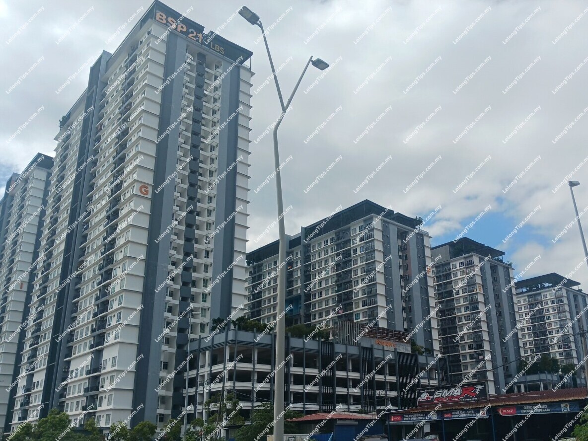 [Right next to SKVE Highway] Service Apartment [4 min to Eco-Shop @ Saujana Putra &  MR. DIY]