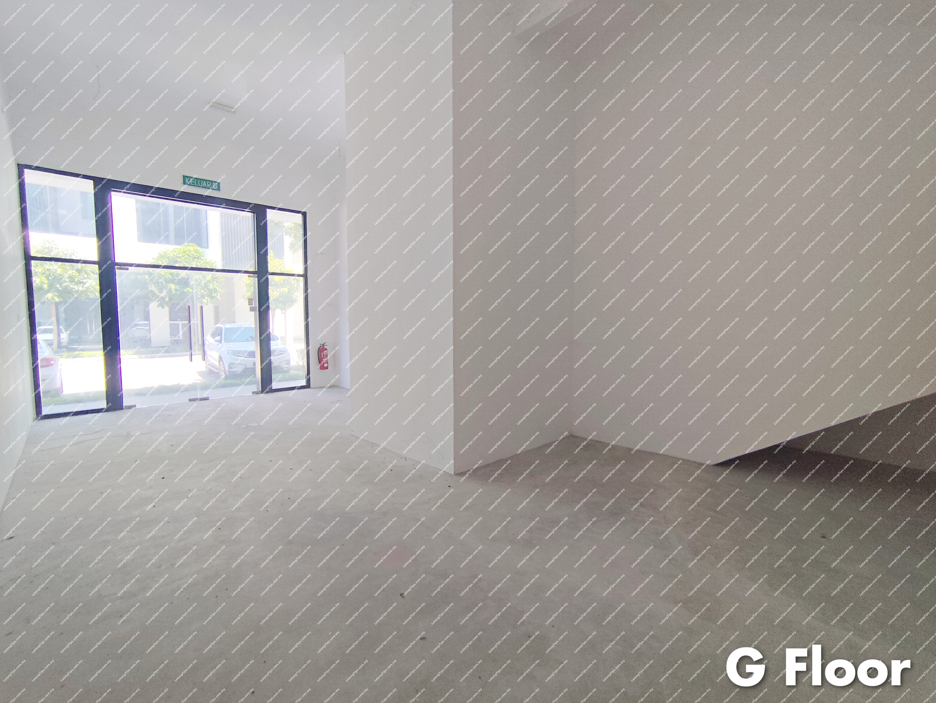 [Prime Commercial Shop Lot At Vervea] Freehold 3 Storey Commercial Shop Lot with Lift @ Business Street [Invest in Penang's fast-growing commercial hub]