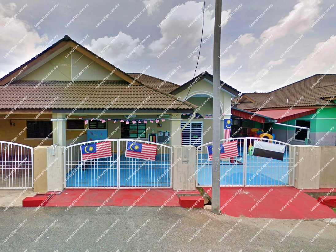 1 Storey Semi Detached House
