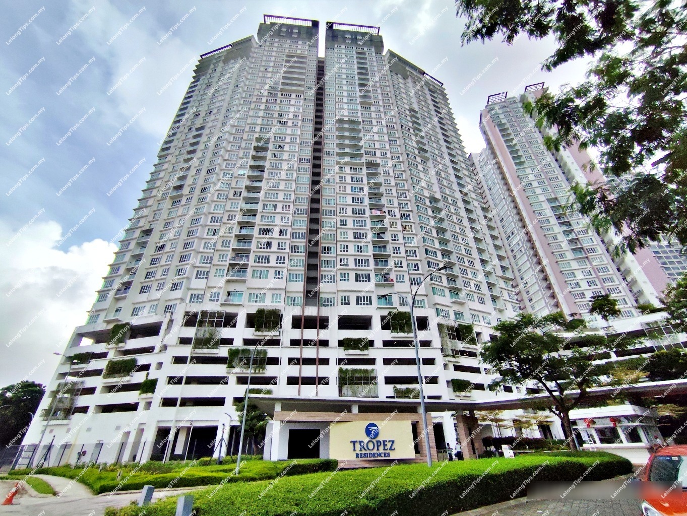 [5 min to CIQ Johor–Singapore] Service Apartment [ 7 min to Angsana Mall JB ]
