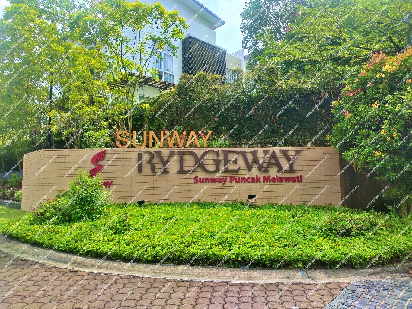 3 Storey Bungalow