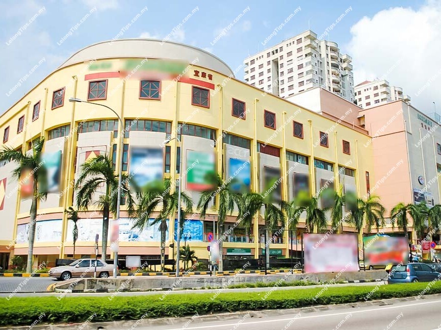 Retail Lot