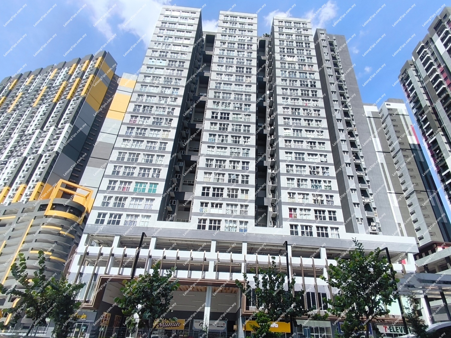 Service Apartment