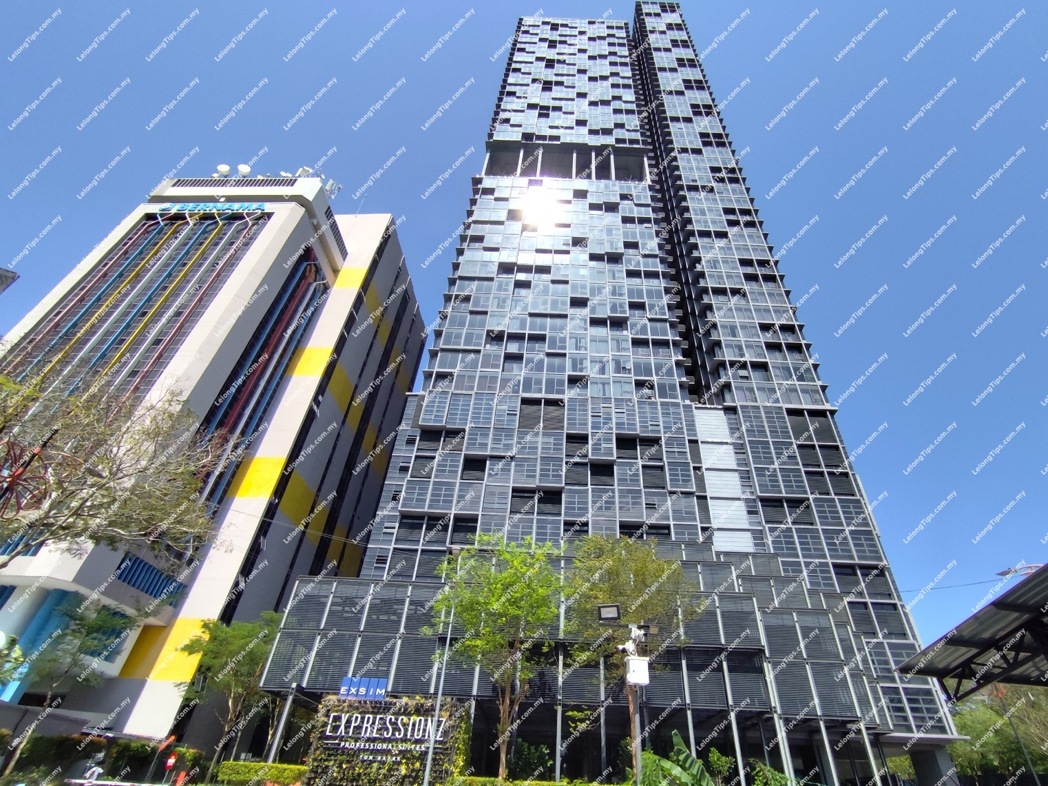Duplex Service Apartment