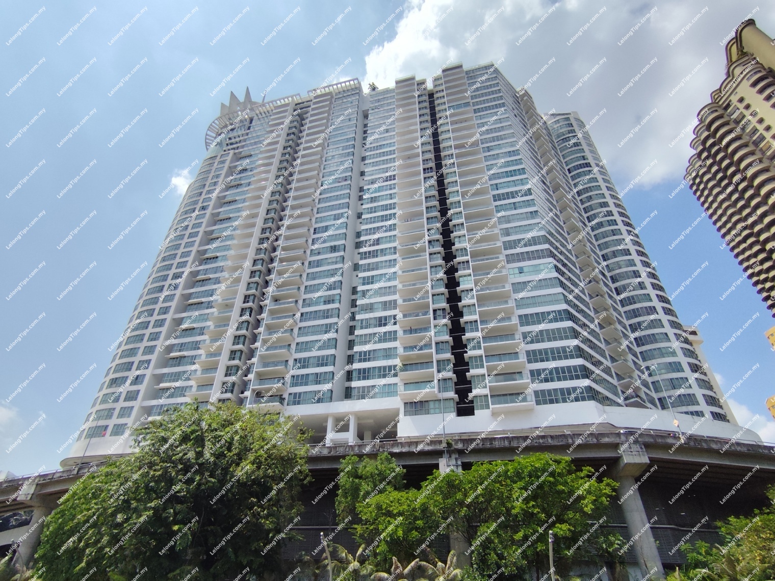 Service Apartment